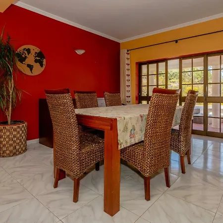 Casa Das Dunas, Private Villa, Sleeps 6 Rogil