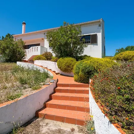 Casa Das Dunas, Private Villa, Sleeps 6 Holiday home Rogil