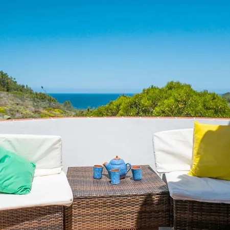 Holiday home Casa Das Dunas, Private Villa, Sleeps 6 Rogil
